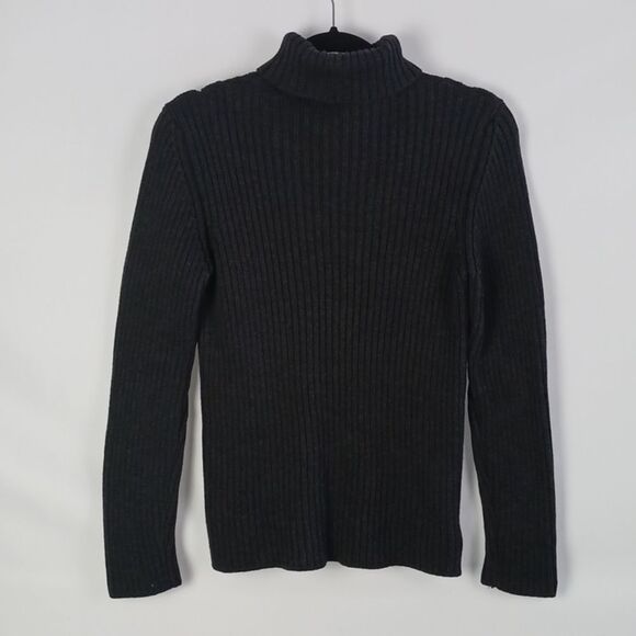 Prada Gray Wool Ribbed Turtleneck Sweater. - Picture 7 of 9